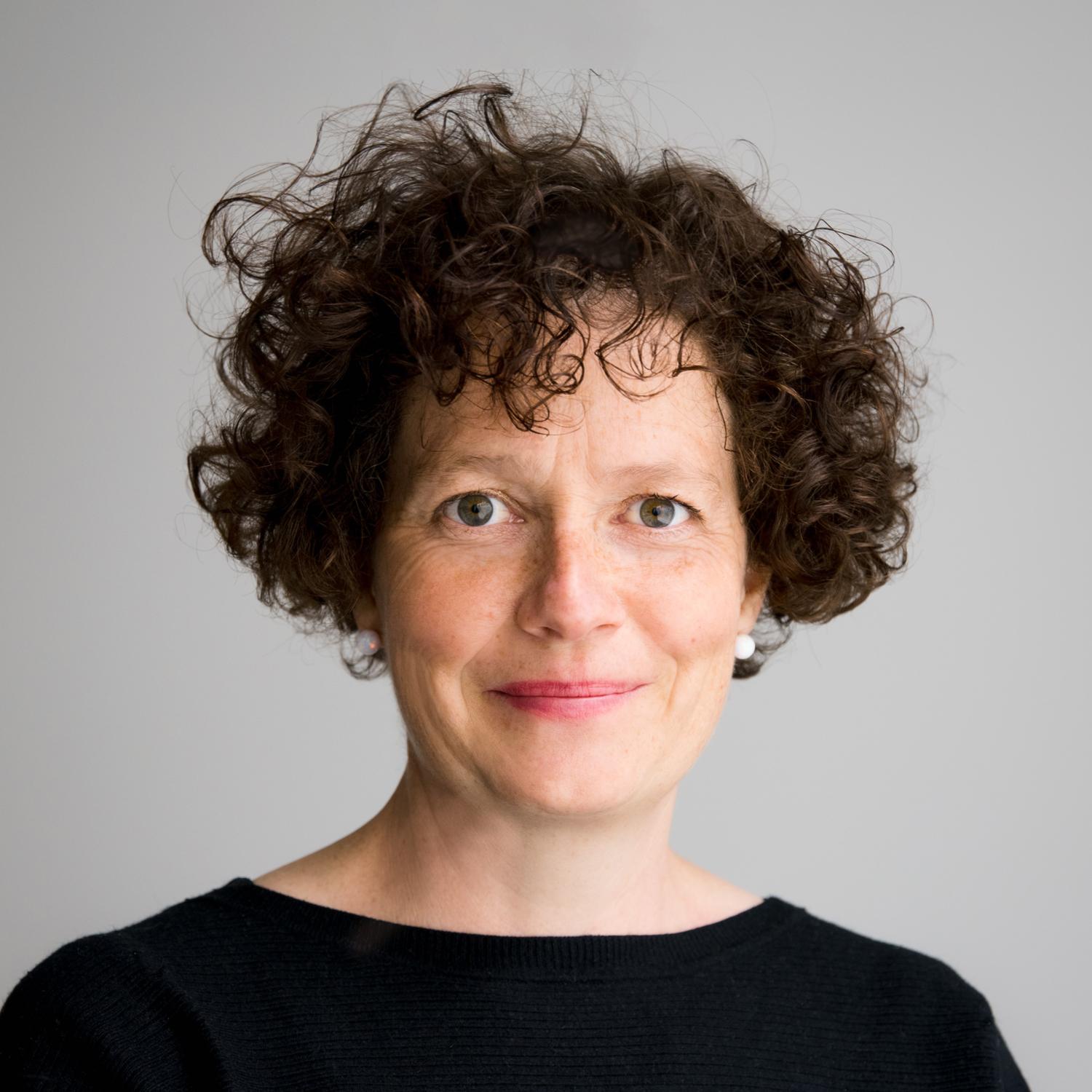 Porträtfoto der Autorin Barbara Rebehn