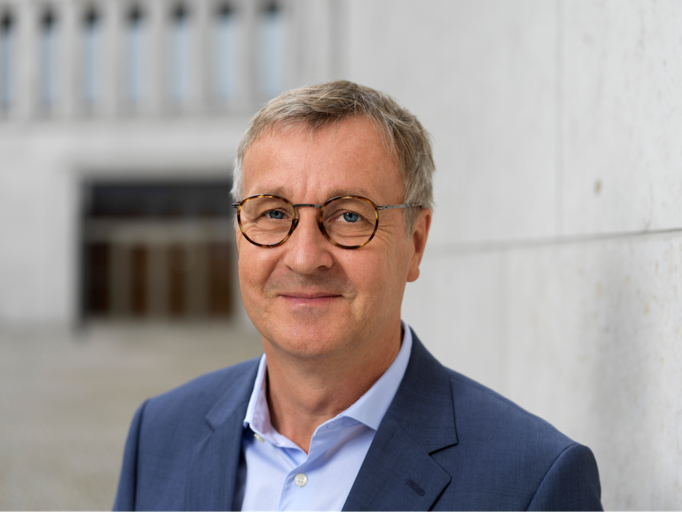 Portätfoto des Autors Ernst Bürger