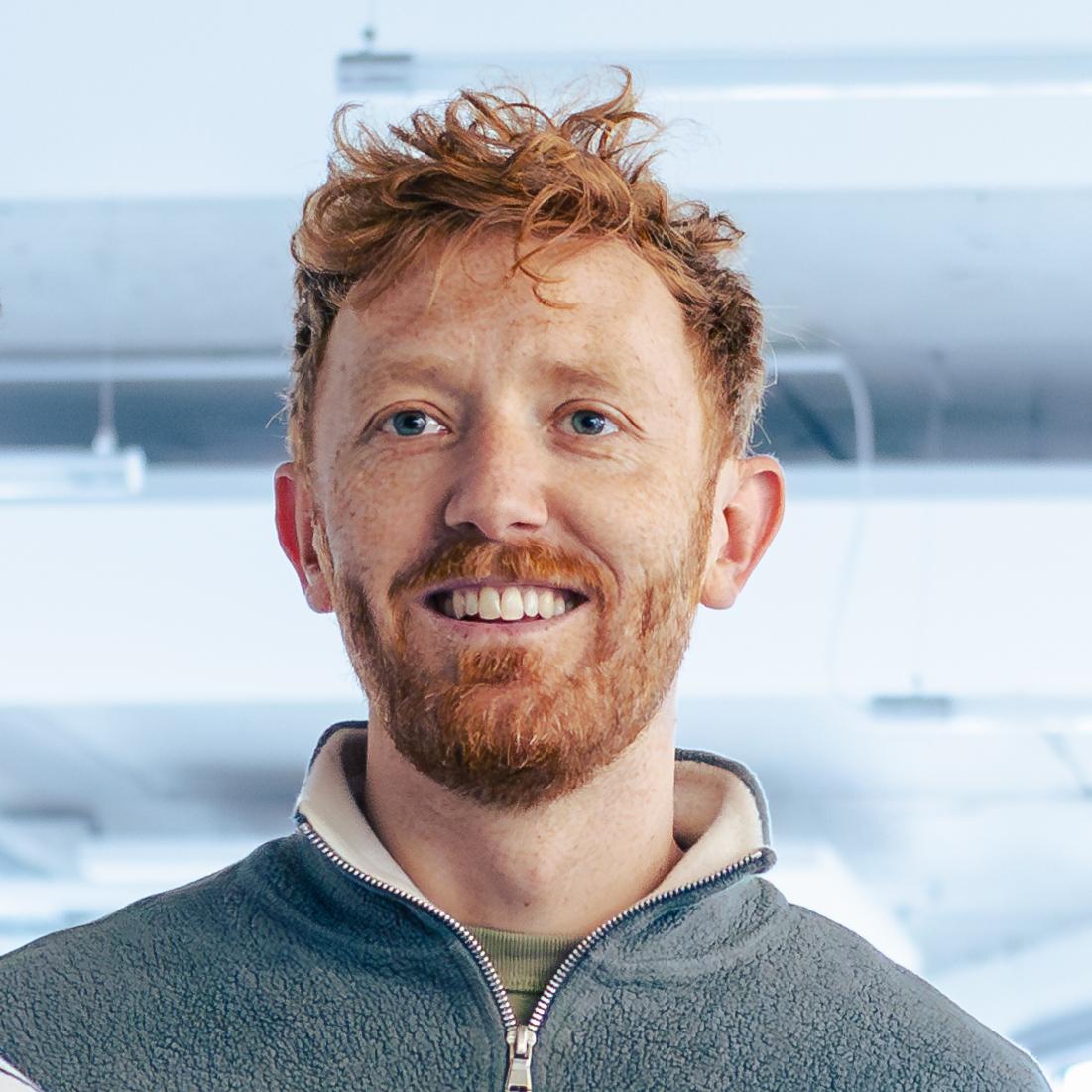 Porträtfoto des Autors Dirk Heider